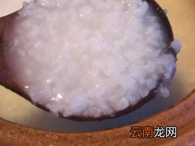 土砂锅的开锅方法
