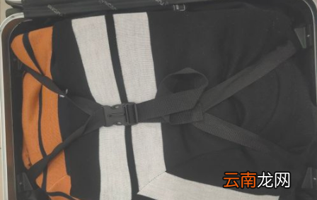 行李箱扣子正确扣法