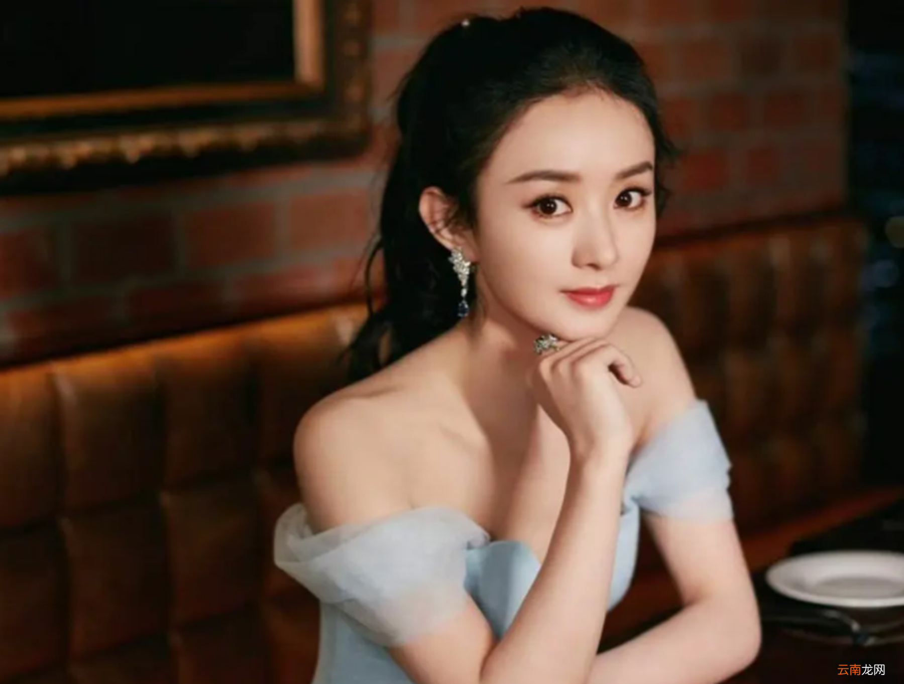 艺人赵丽颖成名史的演艺经历 赵丽颖怎么进入娱乐圈的