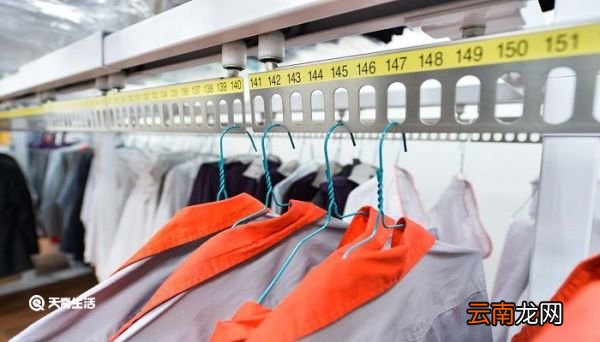 干洗店怎么干洗衣服 干洗店洗衣服的流程