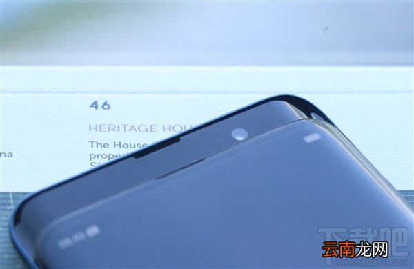 OPPO FindX好不好看，FindX和iPhoneX外观对比