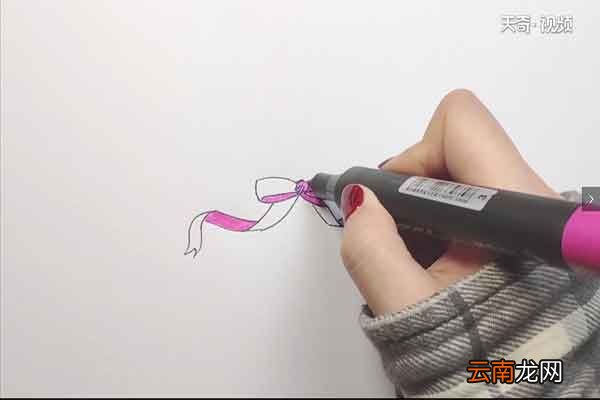蝴蝶结简笔画