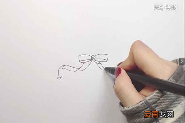 蝴蝶结简笔画