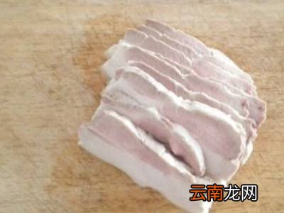 扣肉如何上色