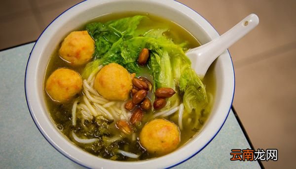 米粉用冷水还是热水泡 米粉要用冷水还是热水泡