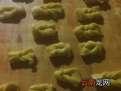东北套环的制作方法