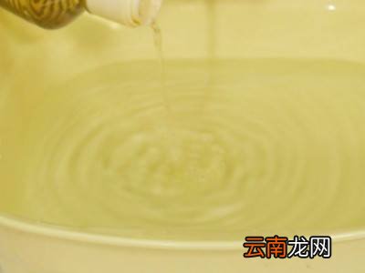衣服串色了怎样洗掉