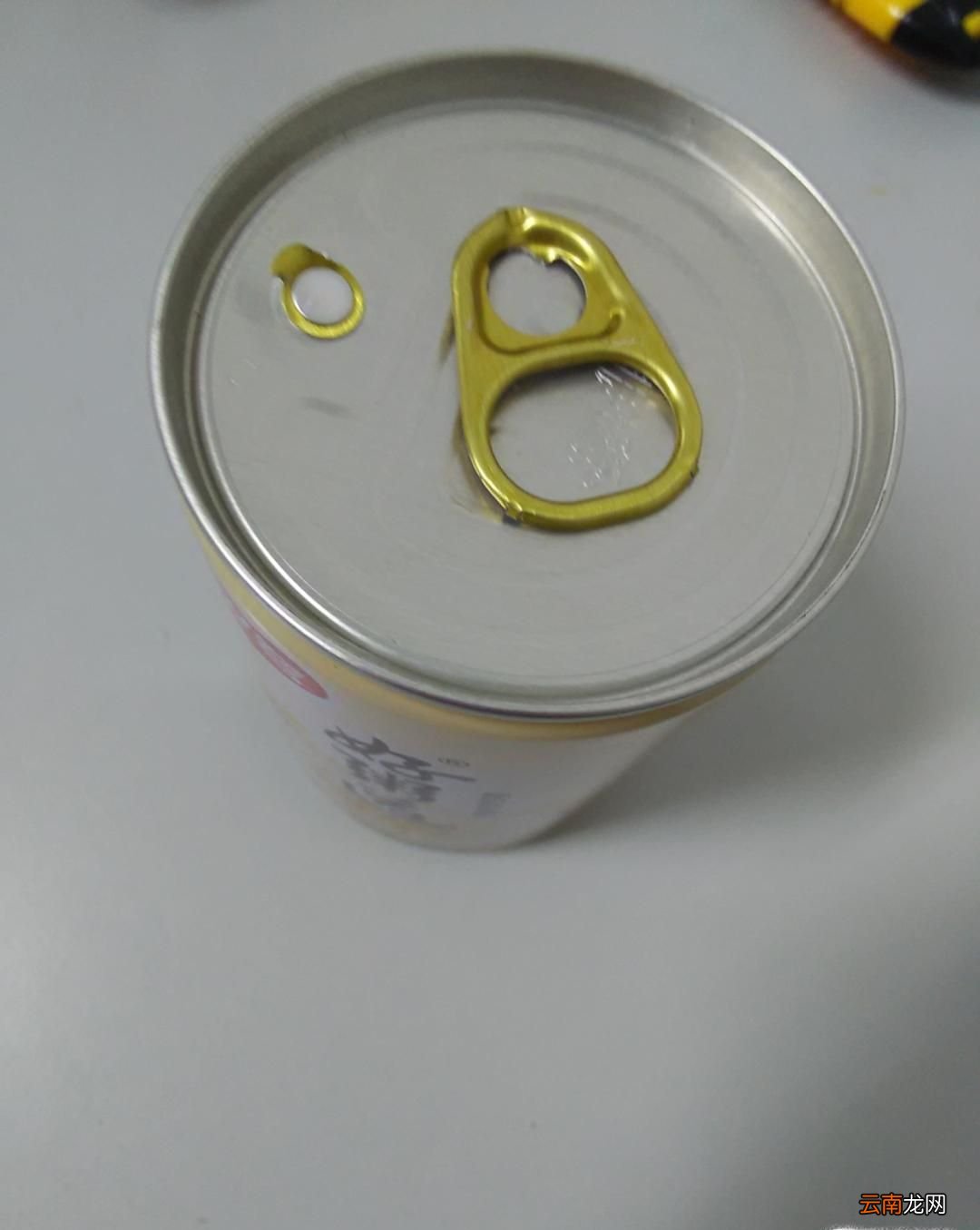 八宝粥拉环断了怎么打开?