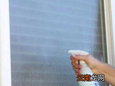 纱窗油腻用什么方法去油快