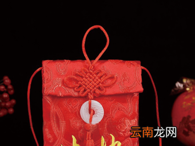 年桔上的利是封怎么挂