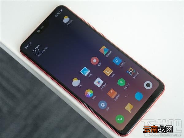 小米8青春版和小米8se的区别对比，哪个好？