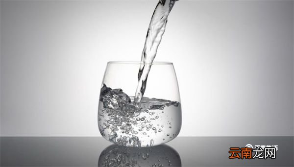 水在多少度密度最大 水在多少度的水密度最大