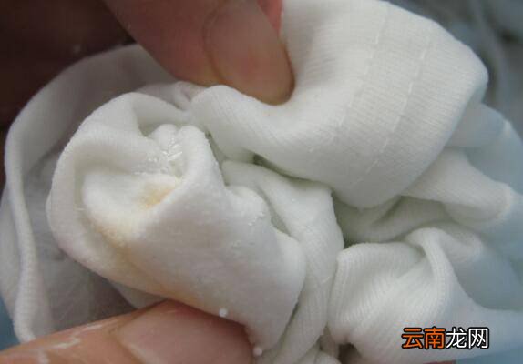 羊剪绒大衣发黄怎么洗白小妙招