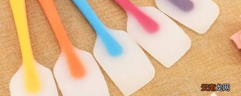 硅胶铲子遇高温起泡后还能用吗