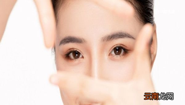 女性皮肤粗糙怎么办？ 女生皮肤粗糙的原因