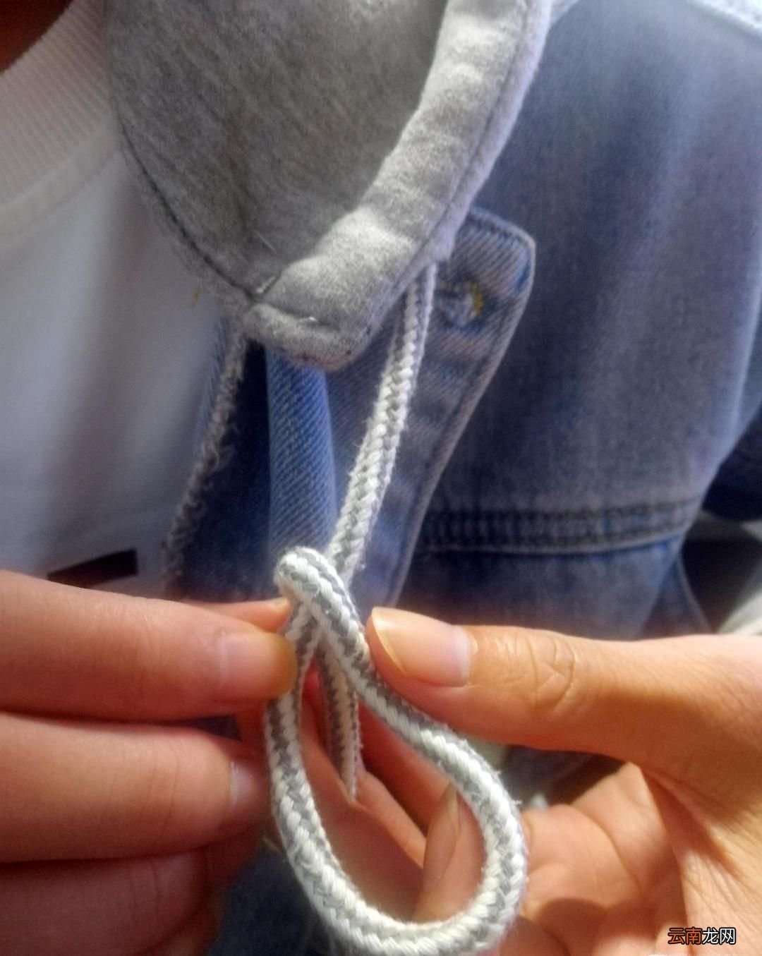 衣服抽绳个性绳结绑法