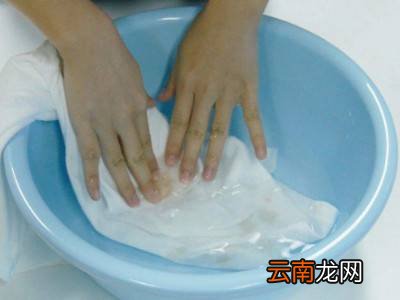 鸡血怎么洗干净