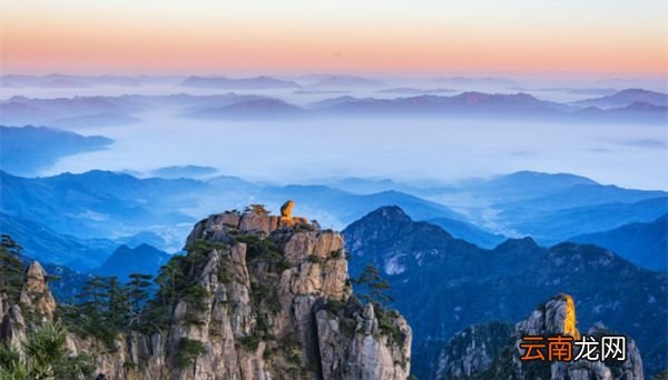 五岭逶迤腾细浪的五岭是哪五岭五岭逶迤腾细浪中的五岭是什么