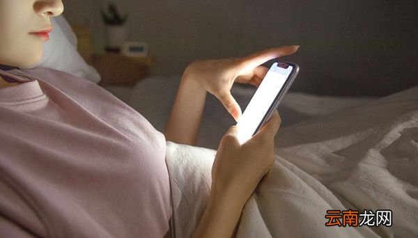 树洞是什么意思网络用语 网络用语树洞是什么意思