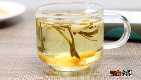 金银花泡水喝的功效 金银花泡水喝有什么功效