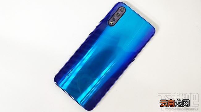 iQOO Neo竞速版玩游戏卡不卡？iQOO Neo 855竞速版游戏性能体验