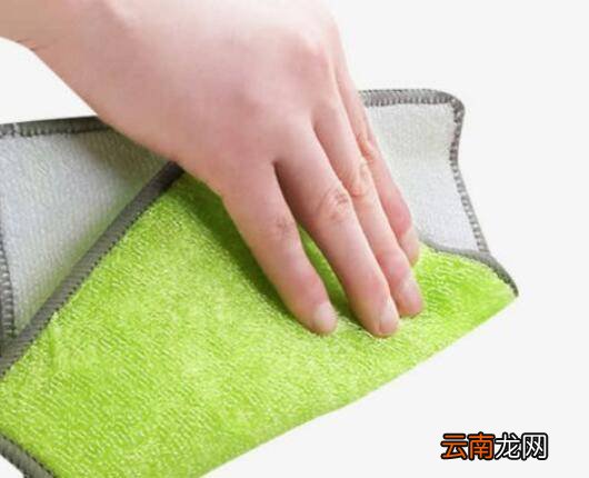 刮玻璃器清洁工具怎么用