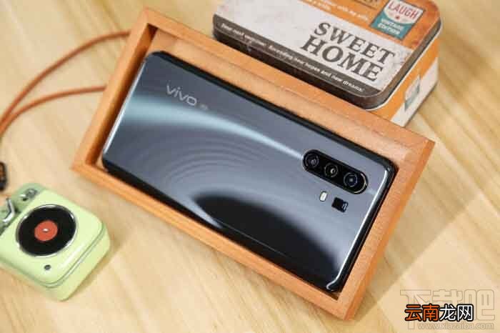 realme x50和vivox30pro哪款好？ vivox30pro和realme x50区别对比评测