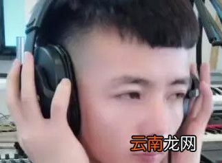 抖音《孤芳自赏》原唱是谁？