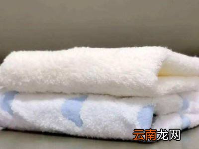 擦玻璃不留水渍小窍门