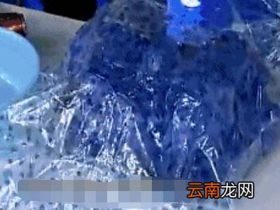 下雨天洗了羽绒服不干怎么办
