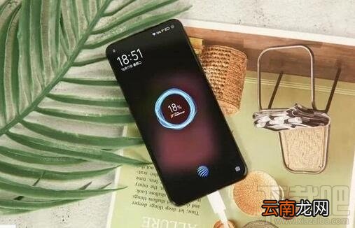 oppofindx2和vivox30哪款好？oppofindx2和vivox30对比评测