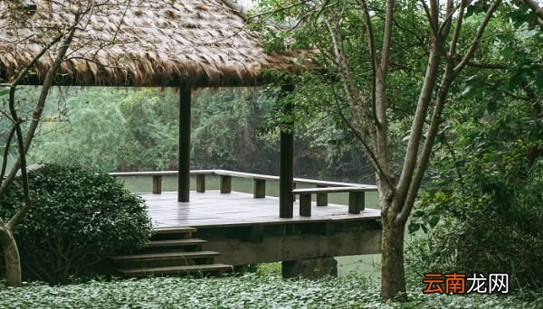 村行王禹偁颔联运用哪些写景手法 村行王禹偁颔联的写景手法
