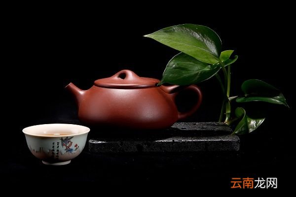 化工紫砂壶鉴别方法 怎么辨别紫砂壶化工壶