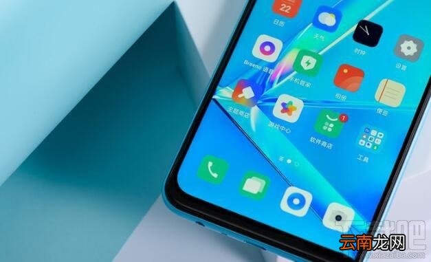 OPPOA52和OPPOK5哪款好？OPPOA52和OPPOK5区别对比分析