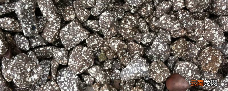 麦饭石是什么材料