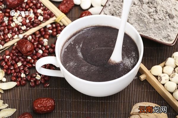 黑豆茶的功效 黑豆茶的功效与作用