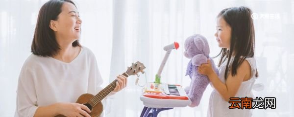 写给妈妈的话唯美简短 写给妈妈的诗唯美短句