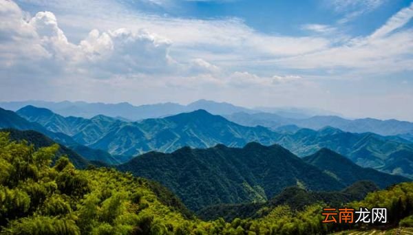 山赶着山 山山漫漫结成关什么意思 山赶着山 山山漫漫结成关怎么解释
