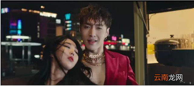 抖音撒撒累累张艺兴歌曲介绍