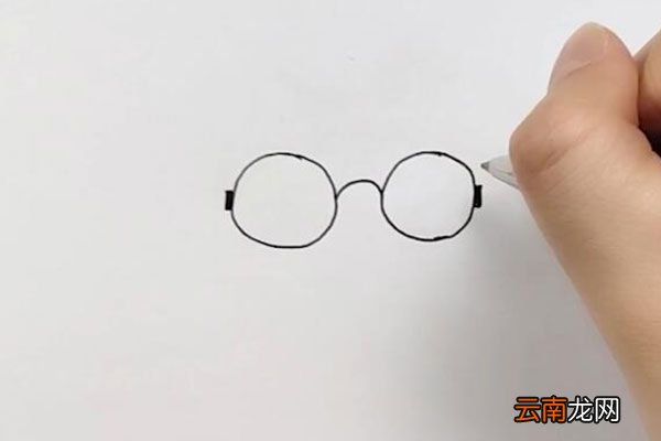 眼镜简笔画