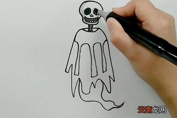 骷髅幽灵简笔画 骷髅幽灵的画法