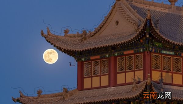 明月寄相思的上一句和下一句是什么 明月寄相思的上一句和下一句分别是