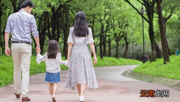 老公的爸爸儿媳妇怎么称呼 老婆叫老公爸爸什么称呼