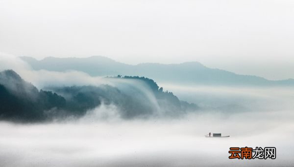 月晕而风日晕则雨的原理是什么 月晕则风