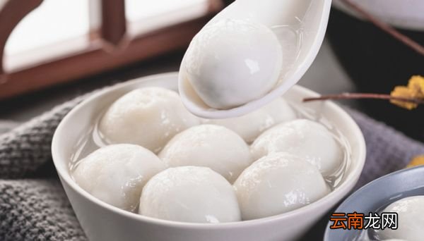 煮汤圆用冷水还是热水 煮汤圆用冷水还是热水下锅