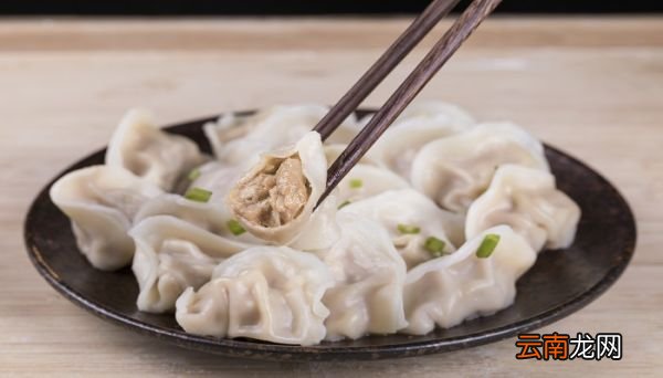 冬至包饺子纪念谁 冬至包饺子是为了纪念谁