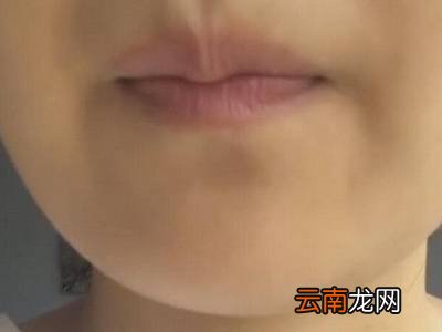口香糖怎么在嘴巴里打响