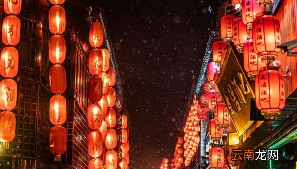 灯笼课文围绕灯笼写了那几件事 灯笼课文写了哪些事
