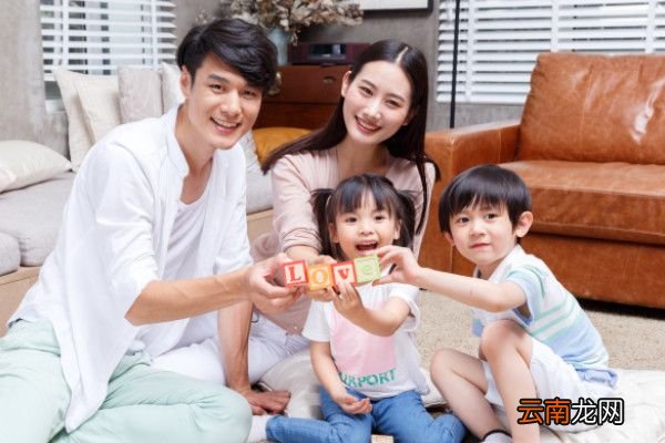 适合三岁孩子玩的游戏简单好玩的亲子游戏