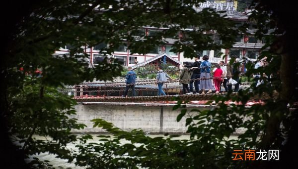 泸定桥海拔高度是多少米 泸定桥所在海拔为多高